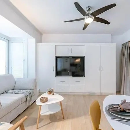 Marvin By Bloss Sunny Near The Sea * Oostende